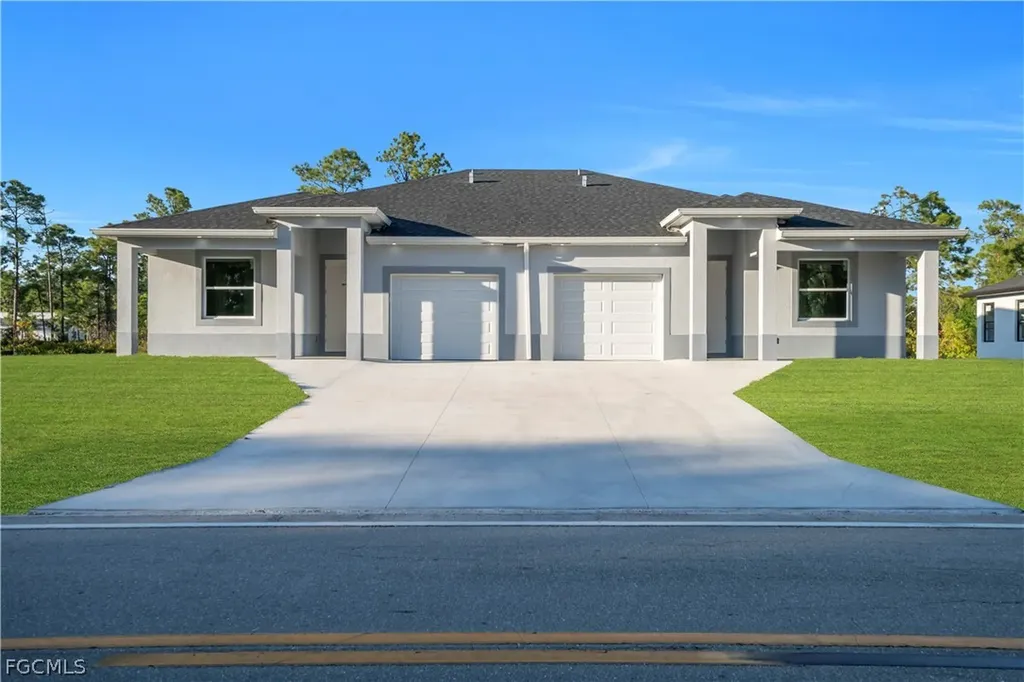 913 E 12th Street Lehigh Acres FL 33972