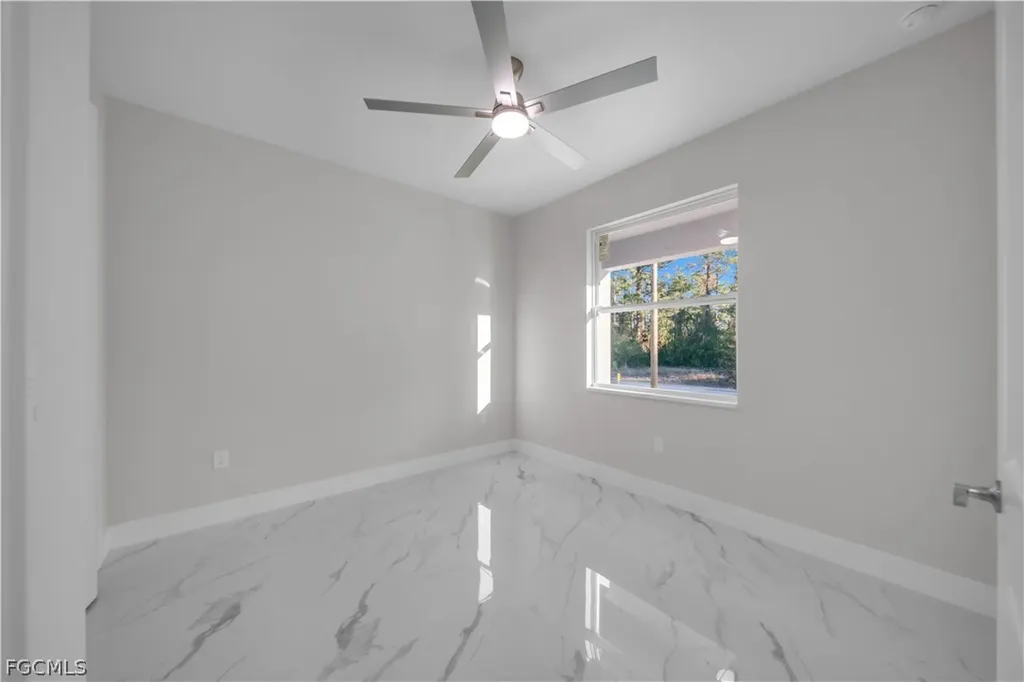 913 E 12th Street Lehigh Acres FL 33972