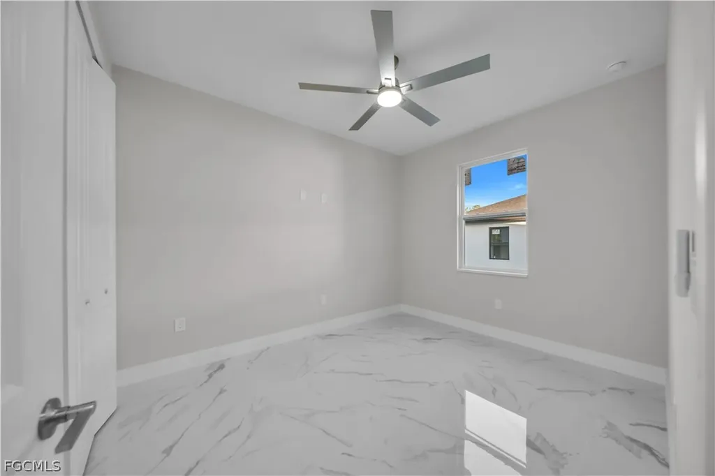 913 E 12th Street Lehigh Acres FL 33972