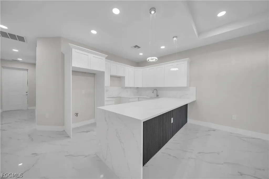 913 E 12th Street Lehigh Acres FL 33972