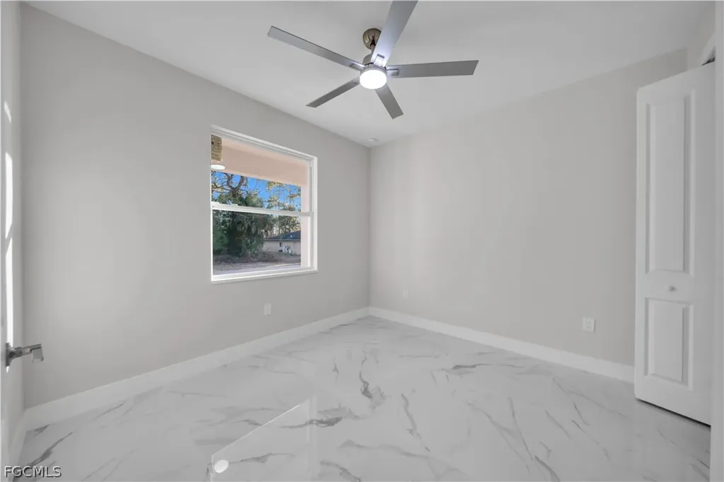 913 E 12th Street Lehigh Acres FL 33972
