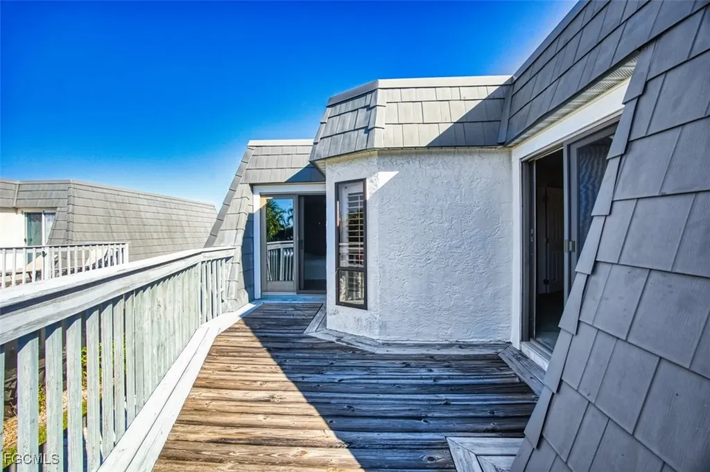 16181 Amberwood Lake Court Fort Myers FL 33908