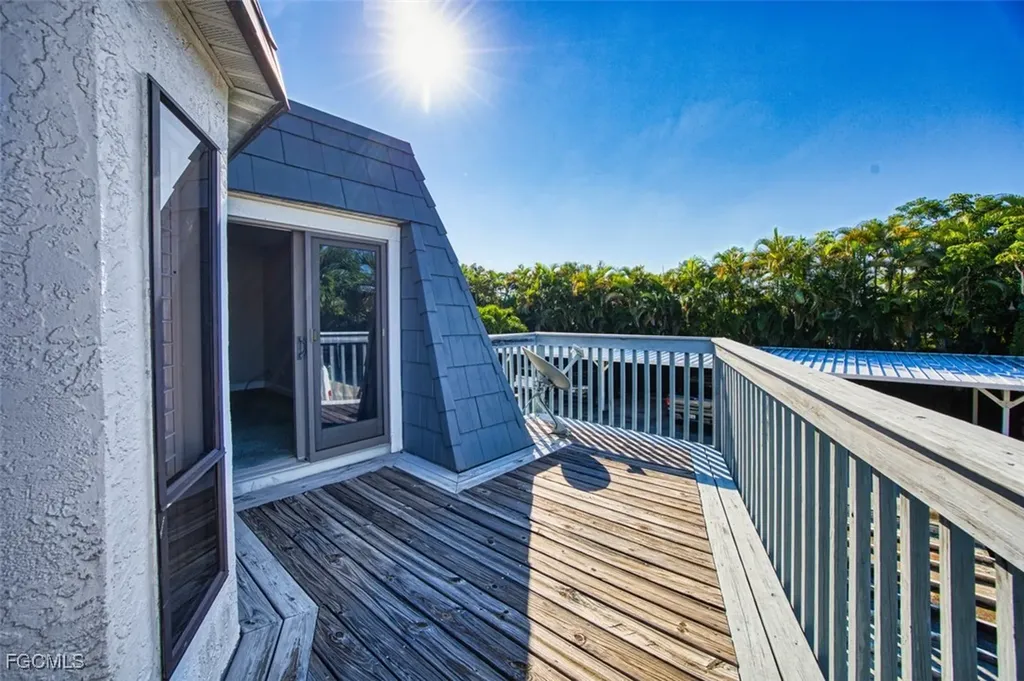 16181 Amberwood Lake Court Fort Myers FL 33908