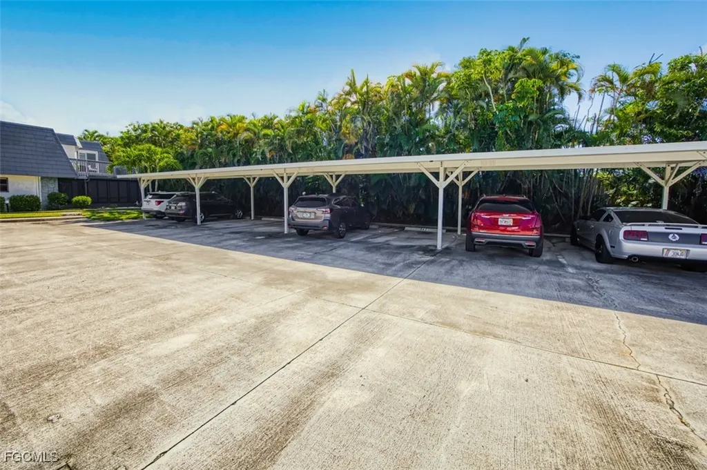 16181 Amberwood Lake Court Fort Myers FL 33908