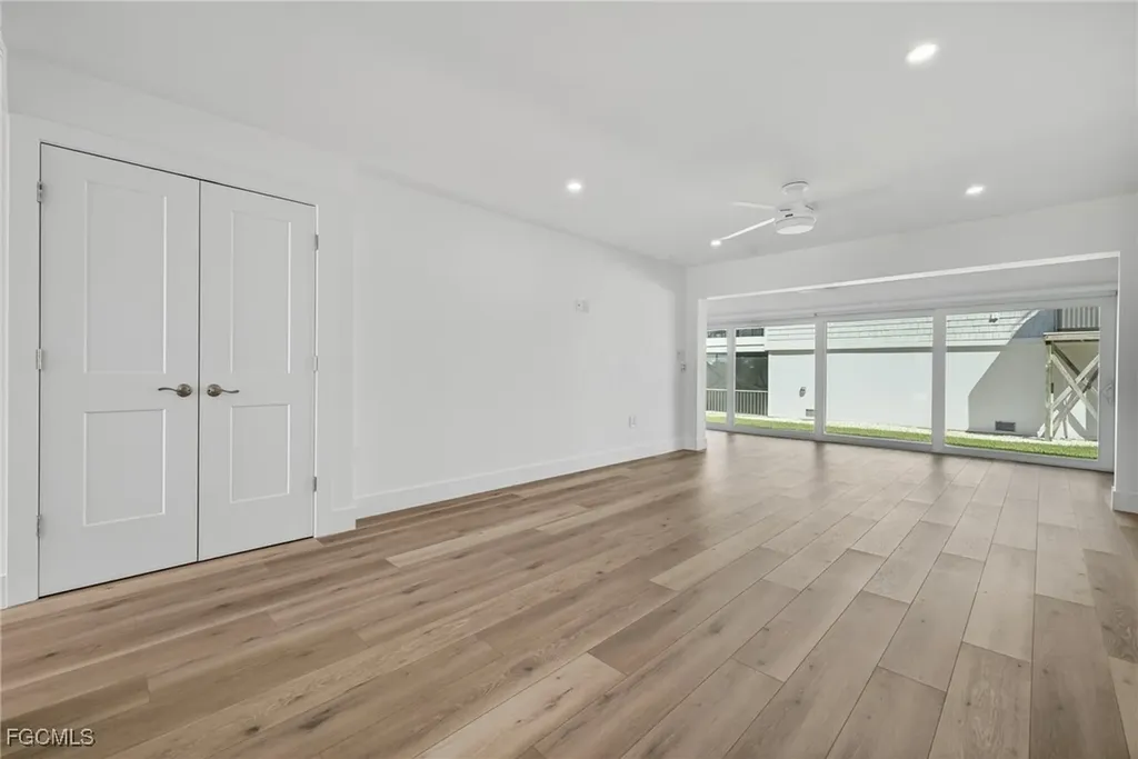 1610 Middle Gulf Drive Sanibel FL 33957