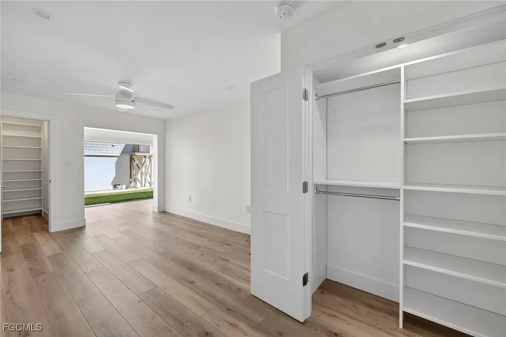 1610 Middle Gulf Drive Sanibel FL 33957