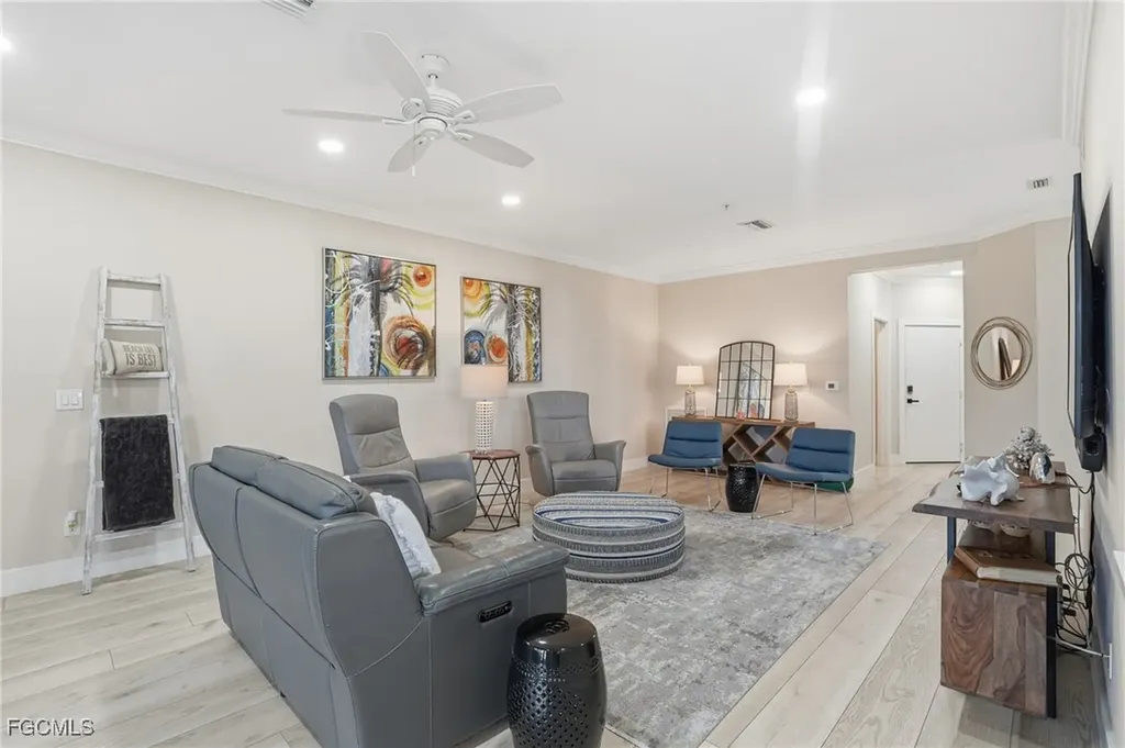 18921 Bay Woods Lake Drive Fort Myers FL 33908