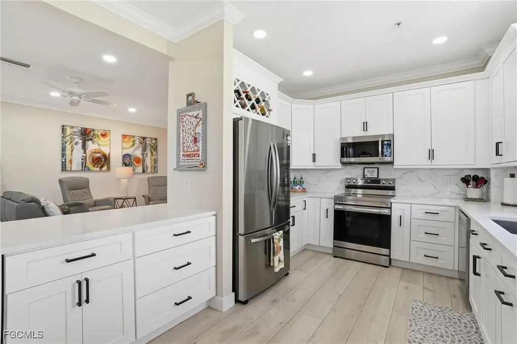 18921 Bay Woods Lake Drive Fort Myers FL 33908