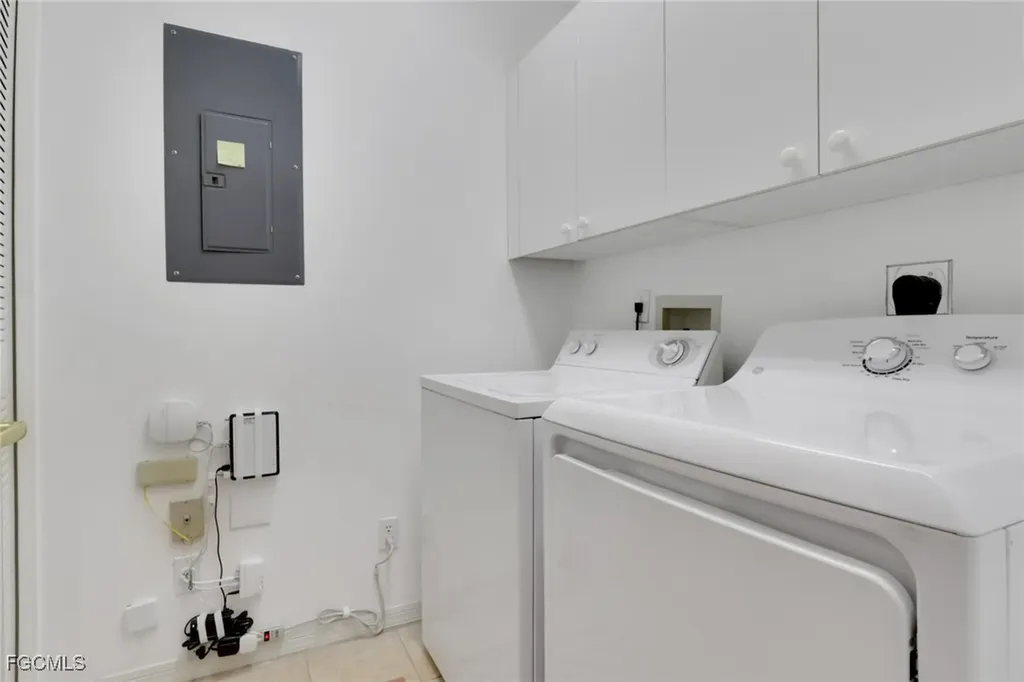 3471 Pointe Creek Court Bonita Springs FL 34134