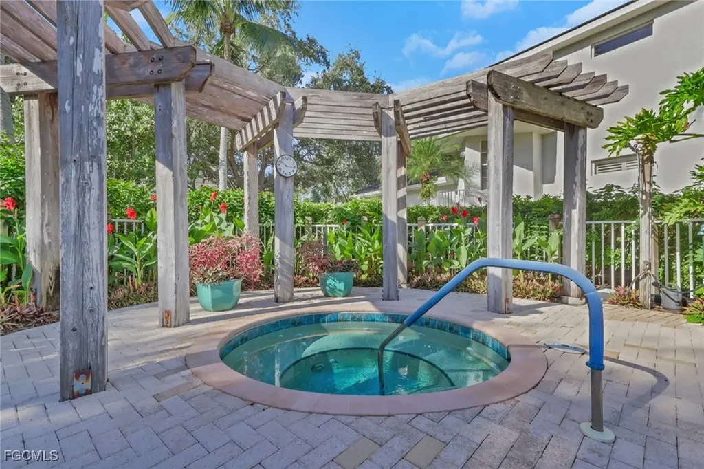 3471 Pointe Creek Court Bonita Springs FL 34134