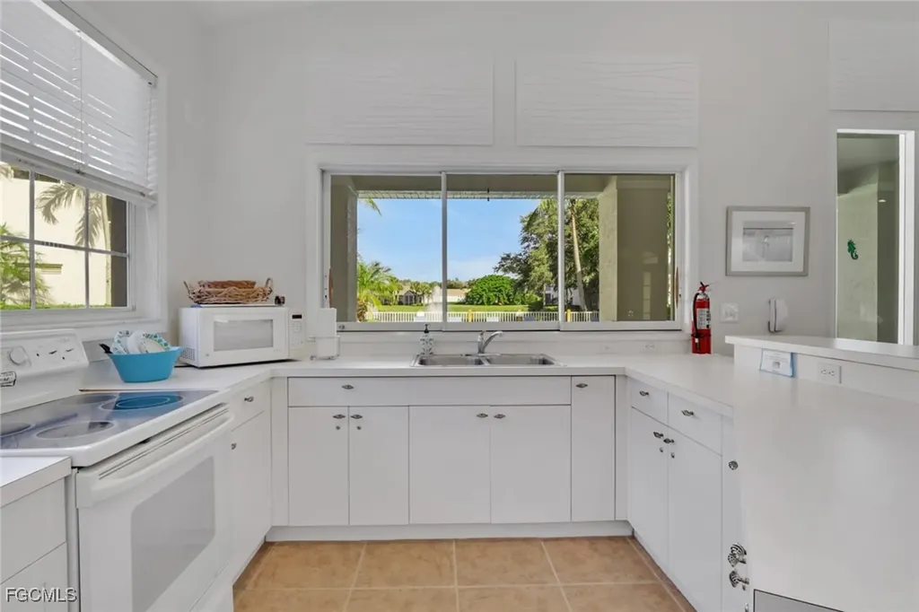 3471 Pointe Creek Court Bonita Springs FL 34134
