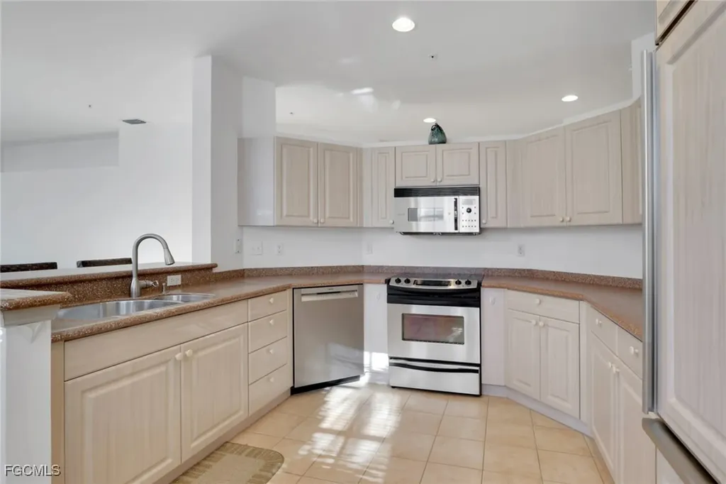 3471 Pointe Creek Court Bonita Springs FL 34134