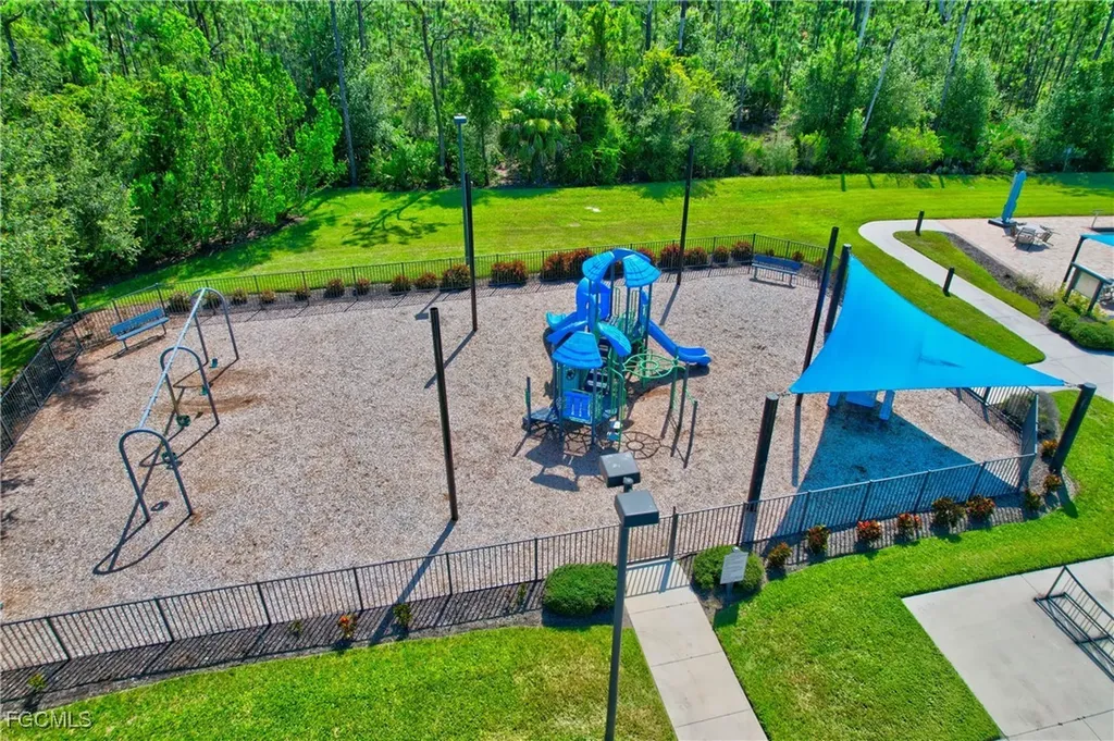 11012 Castlereagh Street Fort Myers FL 33913