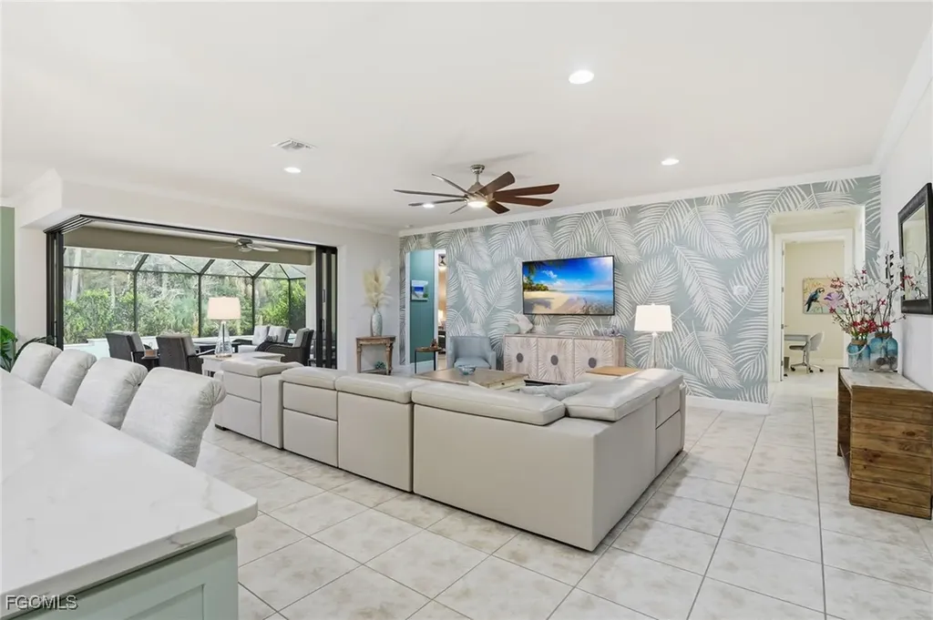 11012 Castlereagh Street Fort Myers FL 33913