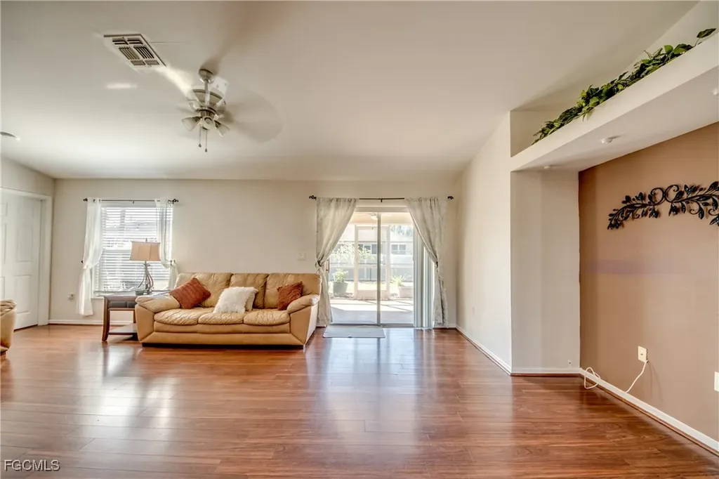 506 NE 20th Terrace Cape Coral FL 33909