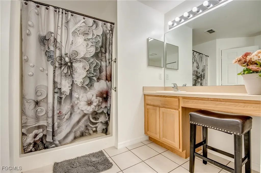 506 NE 20th Terrace Cape Coral FL 33909