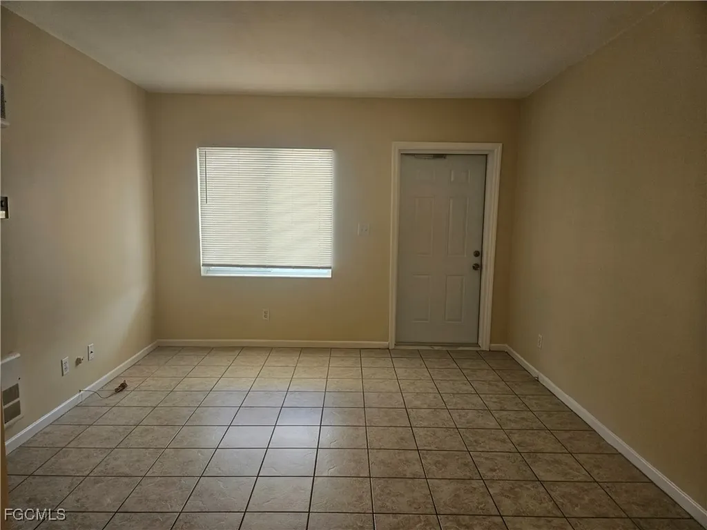 2590 1st Street Fort Myers FL 33901