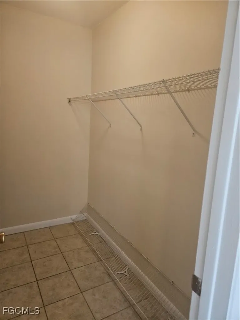 2590 1st Street Fort Myers FL 33901