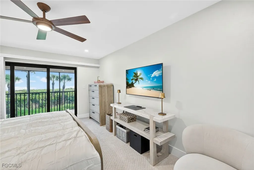 1795 Middle Gulf Drive Sanibel FL 33957