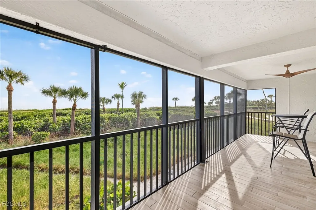 1795 Middle Gulf Drive Sanibel FL 33957