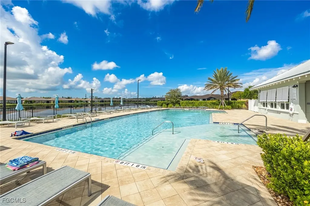 10363 Bonavie Cove Drive Fort Myers FL 33966