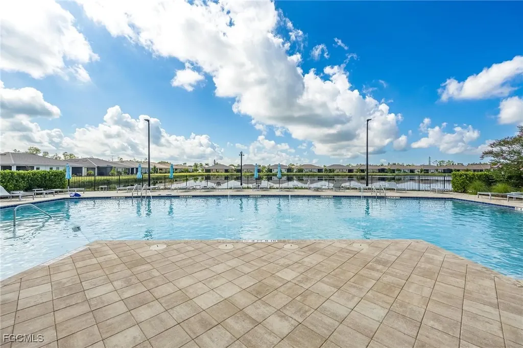 10363 Bonavie Cove Drive Fort Myers FL 33966