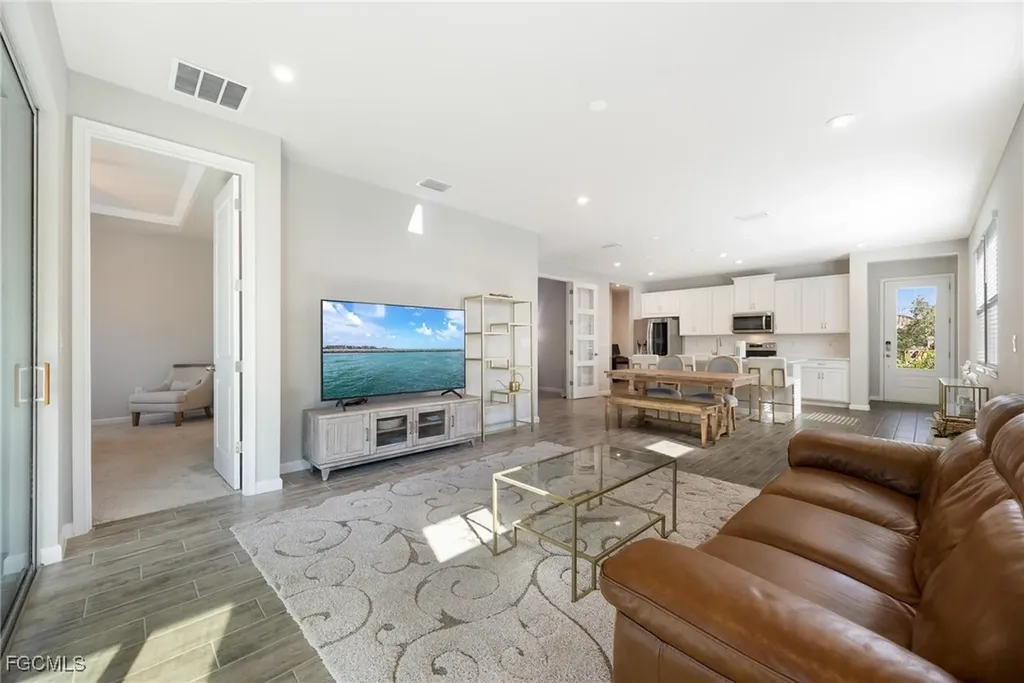 10363 Bonavie Cove Drive Fort Myers FL 33966