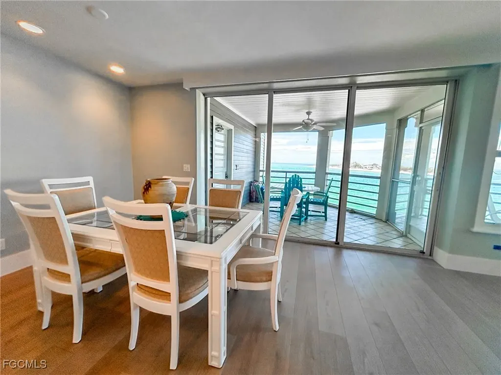 1618 Lands End Village Captiva FL 33924