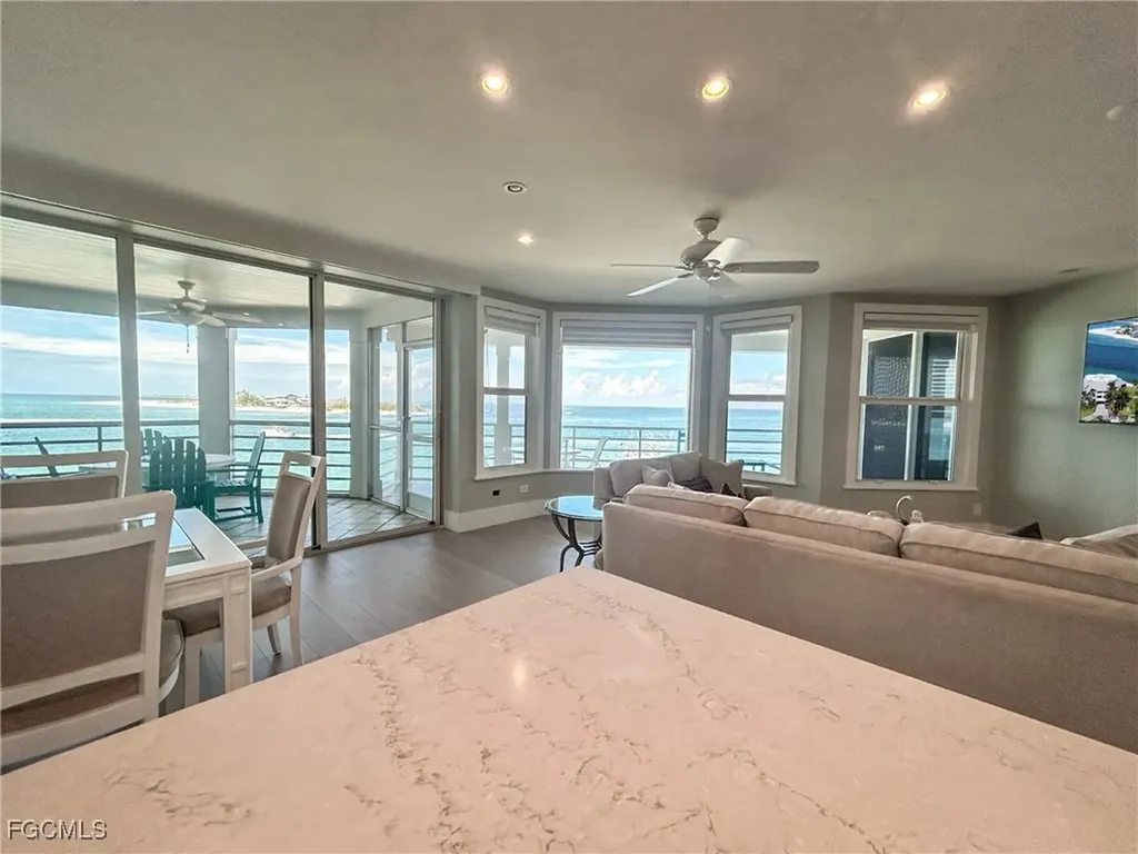 1618 Lands End Village Captiva FL 33924