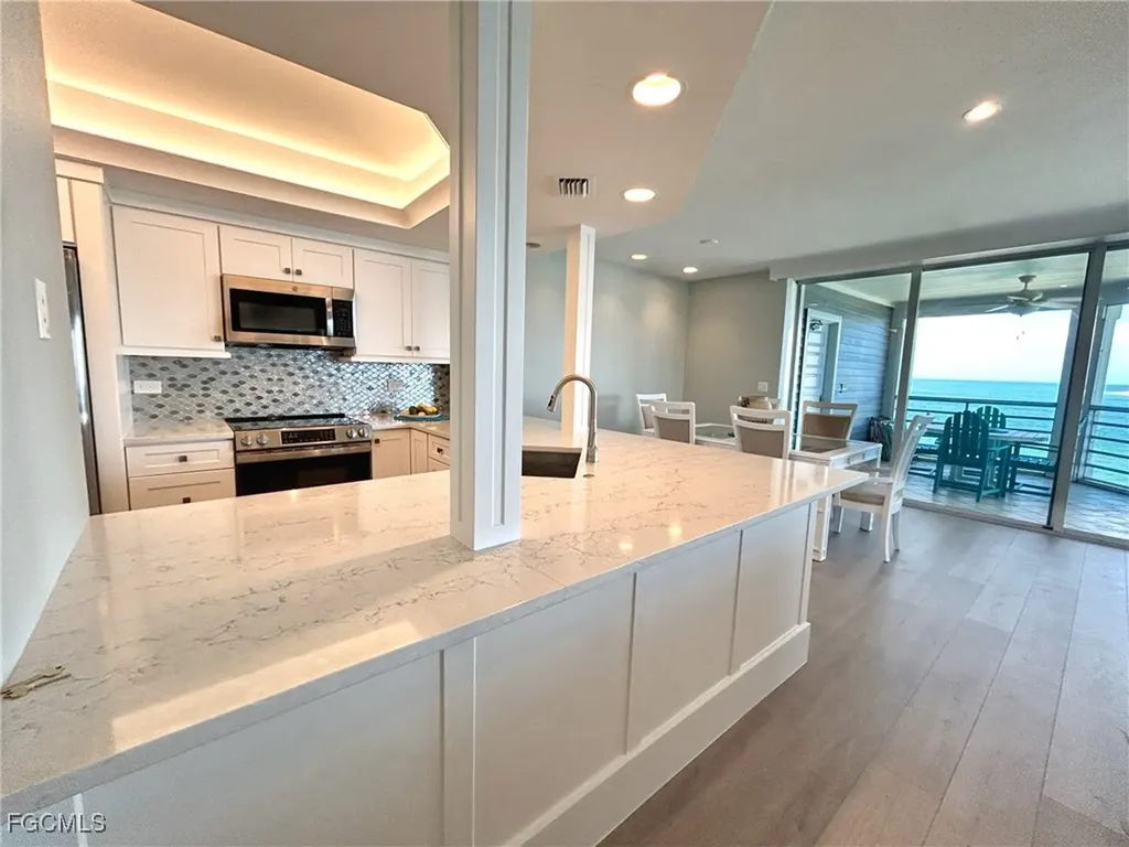 1618 Lands End Village Captiva FL 33924
