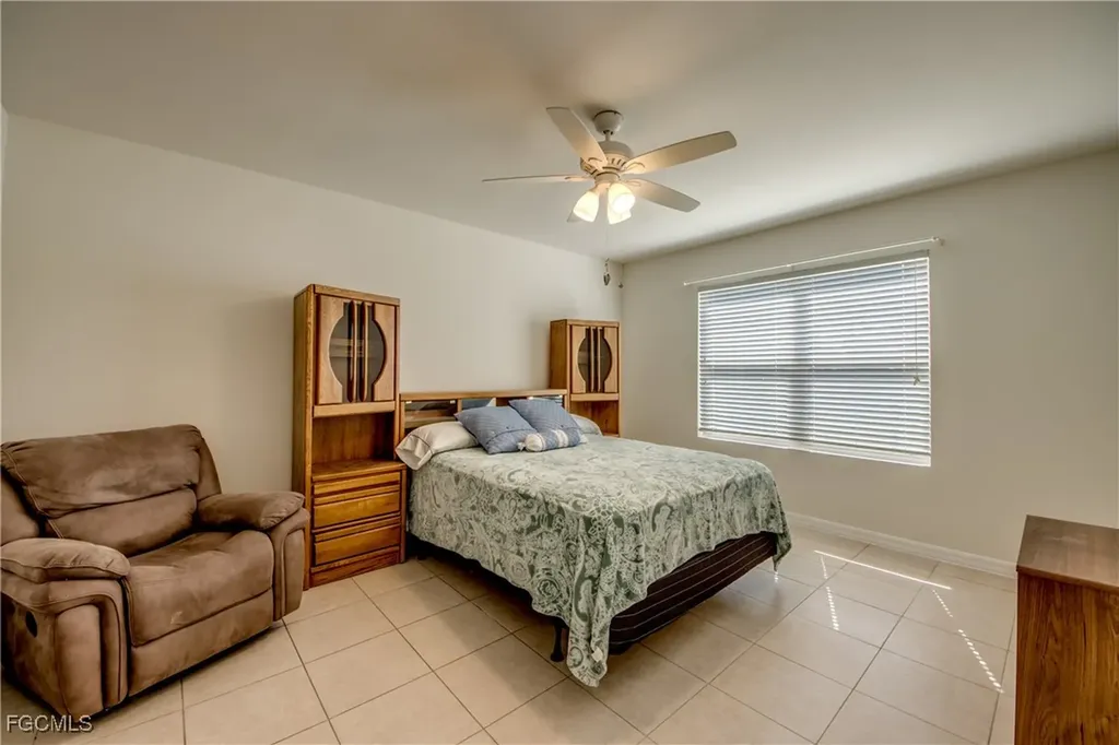 618 SW 29th Street Cape Coral FL 33914