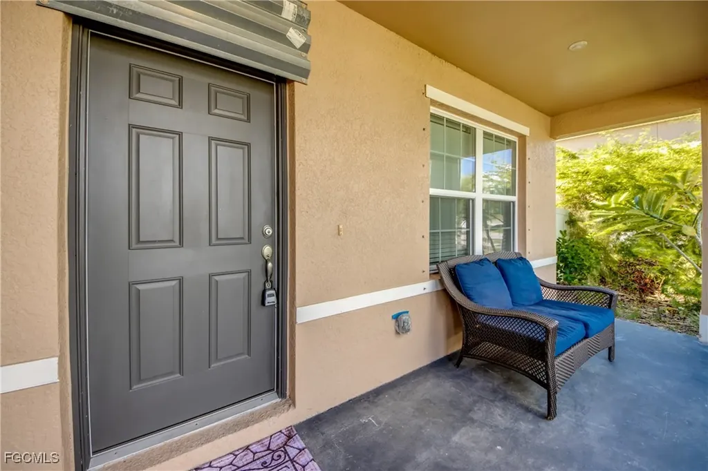 618 SW 29th Street Cape Coral FL 33914