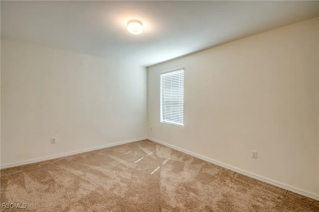 618 SW 29th Street Cape Coral FL 33914