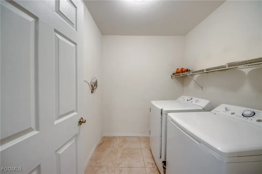 618 SW 29th Street Cape Coral FL 33914