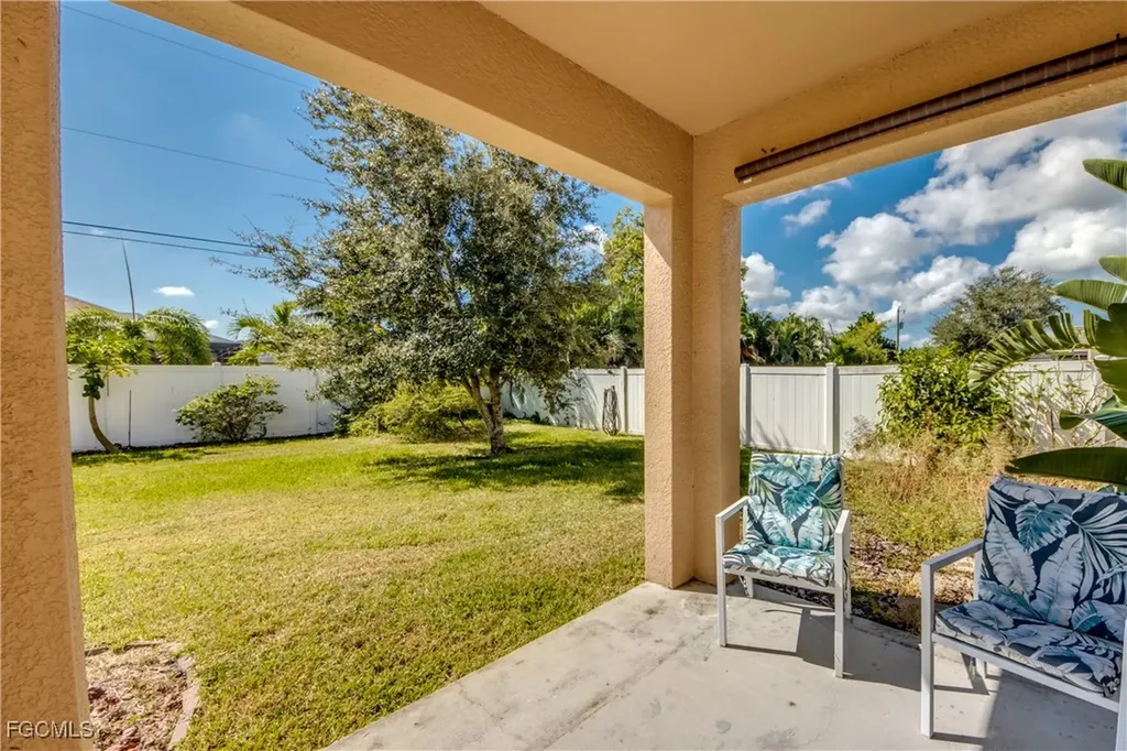 618 SW 29th Street Cape Coral FL 33914