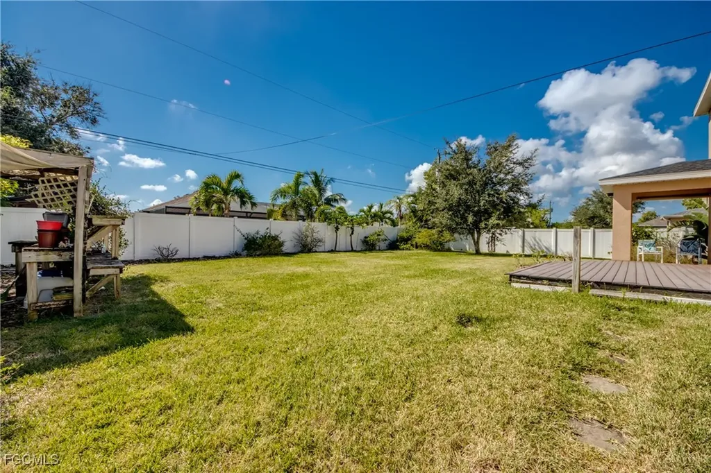 618 SW 29th Street Cape Coral FL 33914