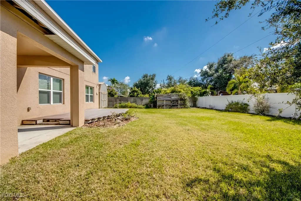 618 SW 29th Street Cape Coral FL 33914