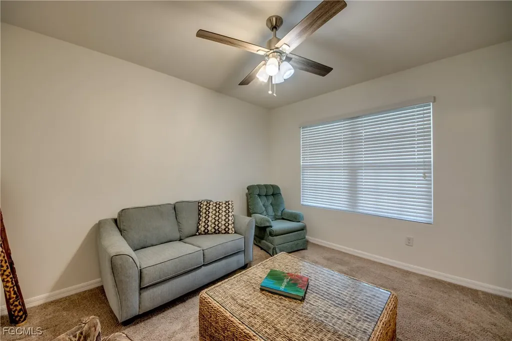 618 SW 29th Street Cape Coral FL 33914