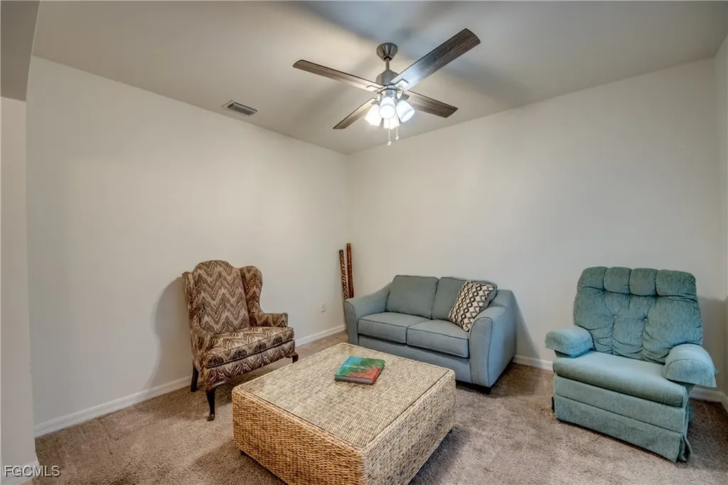 618 SW 29th Street Cape Coral FL 33914