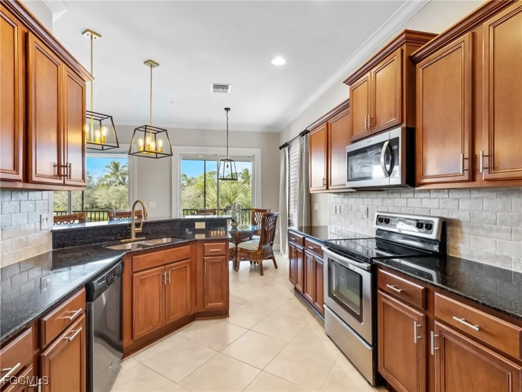 12894 New Market Street Fort Myers FL 33913
