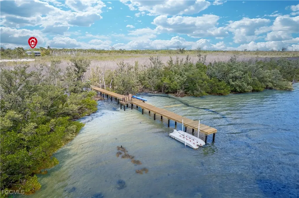 7377 Pineland Road Bokeelia FL 33922