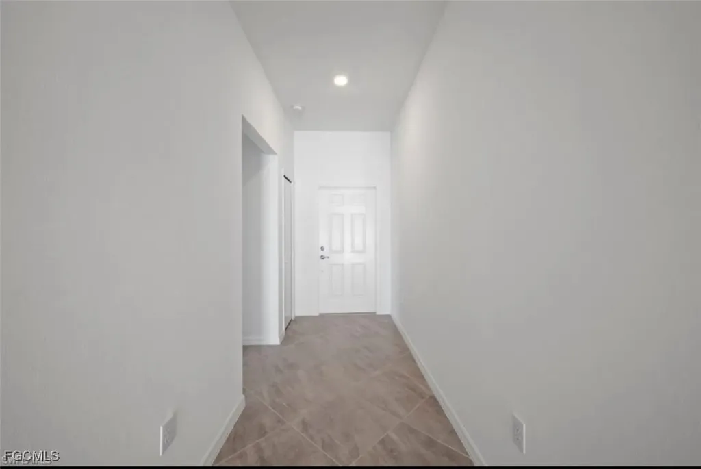 2219 NW 3rd Avenue Cape Coral FL 33993