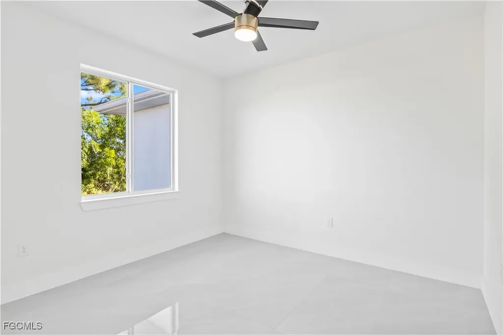 630 NW 7th Place Cape Coral FL 33993