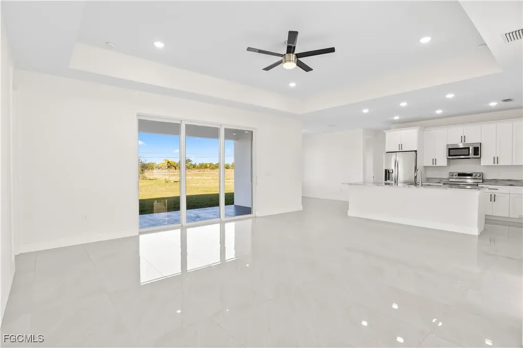 630 NW 7th Place Cape Coral FL 33993