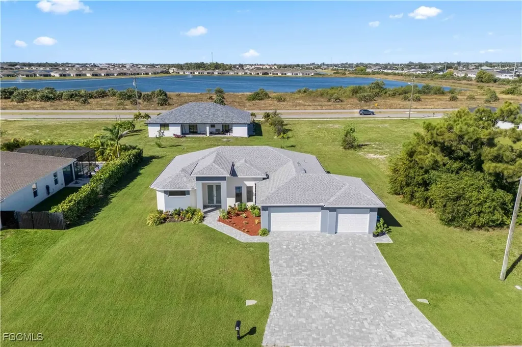 630 NW 7th Place Cape Coral FL 33993