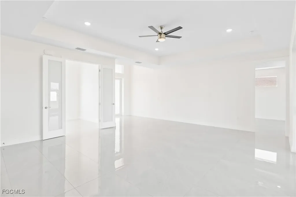 630 NW 7th Place Cape Coral FL 33993