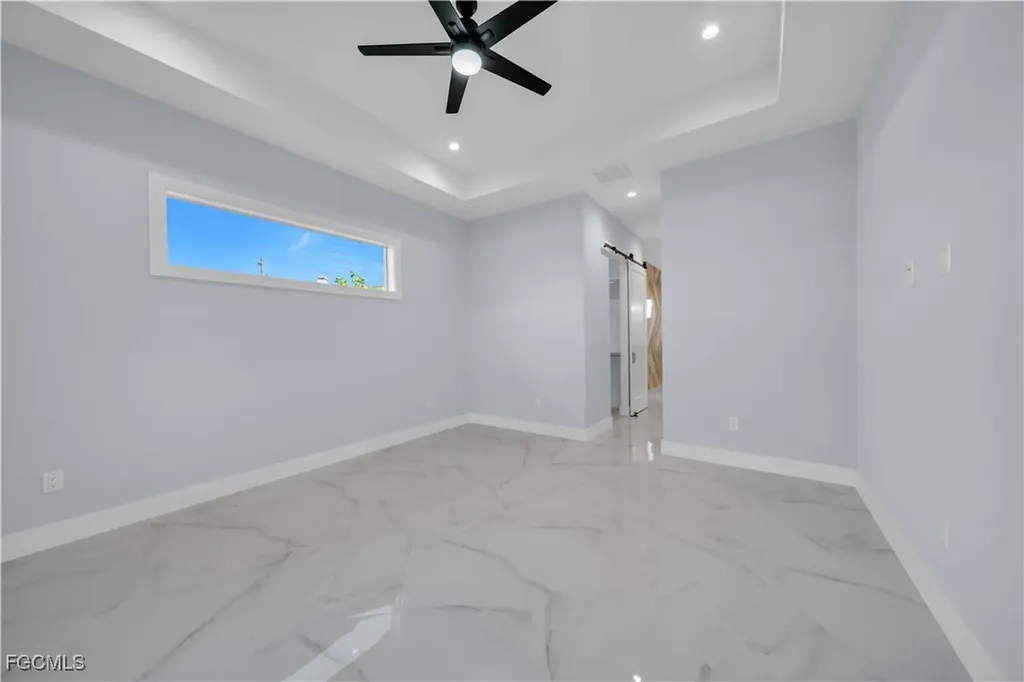 329 NE 6th Street Cape Coral FL 33909