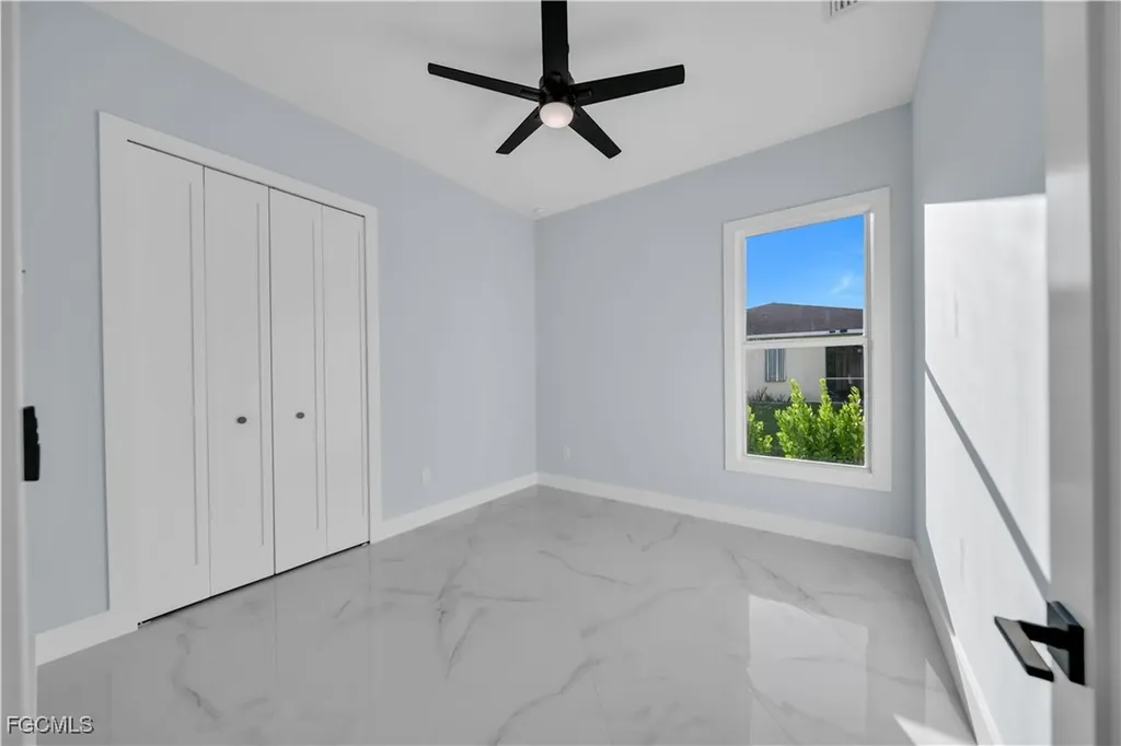 329 NE 6th Street Cape Coral FL 33909