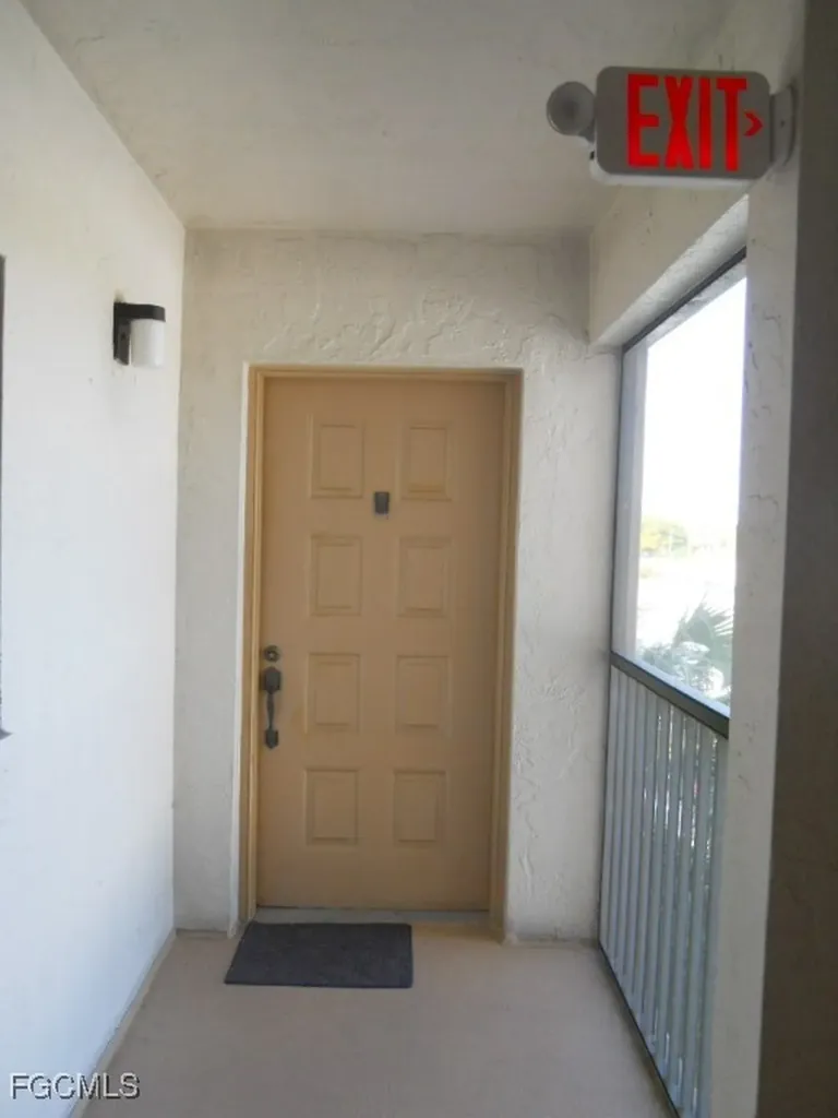 3300 N Key Drive North Fort Myers FL 33903