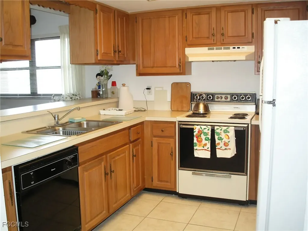 3300 N Key Drive North Fort Myers FL 33903